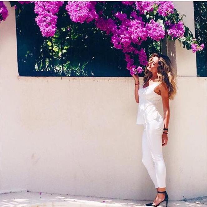 #highheels #outfit #monday #heybeliada #pazartesi #travel #dress #shoes #heels #eyes #black #fashion #model #best #top #gapstyle #denim #blogger #rocks #fashionaddict #fashionrocks #balmainparis #turkiye #turkblogger #flowers #like #live #smile #healthylife #lifestyle